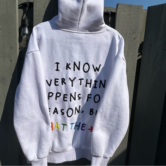 Sarai Baggy White Sweatshirt with Yellow Hood Lining Colorful Text Size XXL - Picture 5 of 12